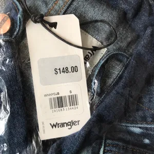 Wrangler Bleach Denim Jacket Small New With Tags thumbnail 4