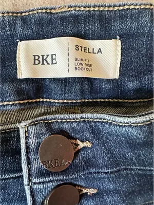 BKE Stella Jeans Womens 30x30 Dark Blue Bootcut Slim Fit Low Rise Double Button thumbnail 2
