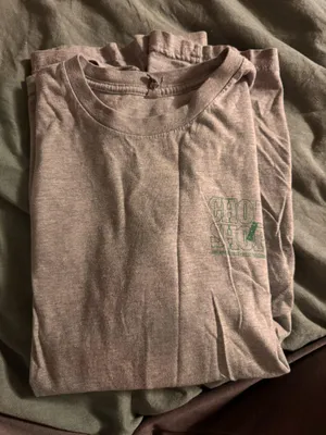 Tee shirt Gray Size M thumbnail 2