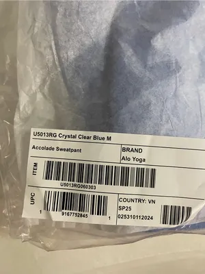 ALO Yoga NWT Accolade Sweatpants Joggers Crystal Clear Blue Size M thumbnail 6