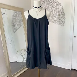 Source Unknown NWOT Black Built-in Shorts Romper Dress w Pockets Size L thumbnail 3