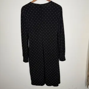 Chaps Black Polka‎ Dot Long Sleeve Ruched Sheath Dress - Women's Sz L thumbnail 4
