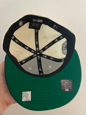 New Era Myfitteds Boston Celtics cascading shamrock size 7 1/8 brand new in store exclusive thumbnail 4