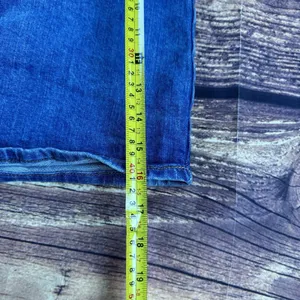 Old Navy Short Denim Skirt SZ. 2 thumbnail 6