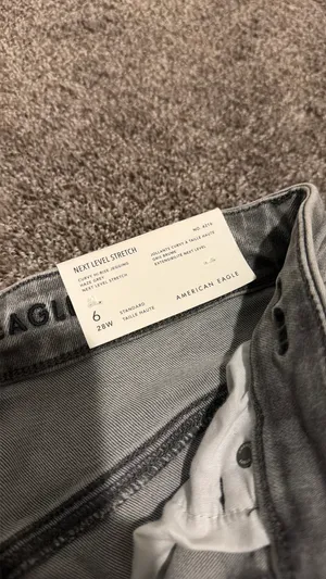 American Eagle Jeans thumbnail 3