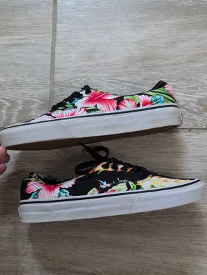 Vans Authentic Hawaiian Print Sneakers W9/M 7.5| Vans Authentic Shoes thumbnail 10