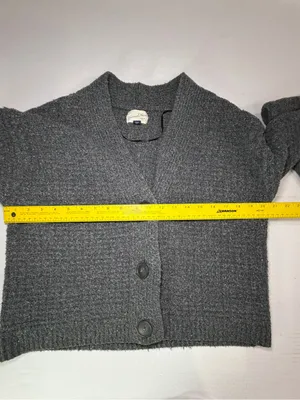 Universal Thread Gray Textured V-Neck Button Cardigan thumbnail 4