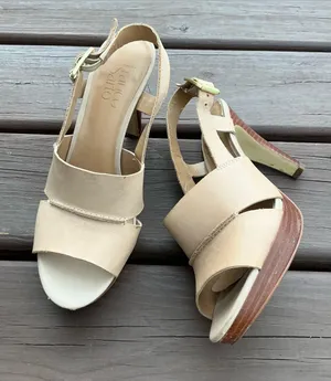 Franco Sarto Neutral Beige Open-Toe Slingback Heels🌷🌷 thumbnail 1