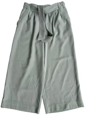 EUC Lululemon Noir Crop Pants Sage Grey Size 6 thumbnail 5