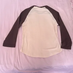 Urban Outfitters skater long sleeve thumbnail 4