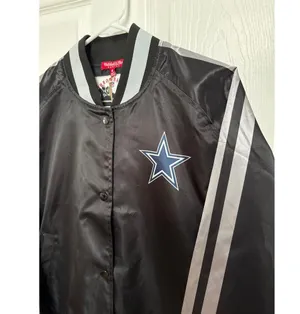 NWT NFL Mitchell & Ness Throwback Dallas cowboys satin varsity jacket black M thumbnail 5