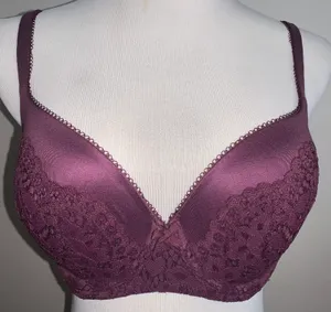 Victoria’s Secret Body By Victoria 34DD thumbnail 1