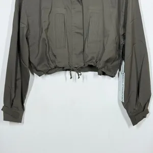 Girlfriend Collective Windbreaker Jacket Women XS Green Full Zip Hoodie Crop NWT thumbnail 4