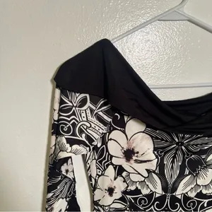 White House Black Market Women's Size Small Off Shoulder Mini Tunic Dress Black thumbnail 4