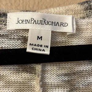JohnPaulRichard M Southwest Boho Geometric Sweater Tan Gray Tunic Sharkbite Hem thumbnail 2