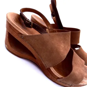 Dansko Women's Leather Tamia Brown Wooden Wedge Heels Size 39 / 9 thumbnail 2