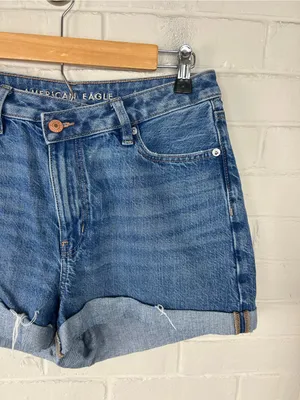 American Eagle Crossover Waist Highest Rise Denim Mom Shorts Size 6 thumbnail 7