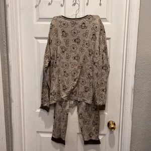 Disney Winnie the Pooh Tigger Piglet Set Women's XL 2‎ Piece Pants Tan Lounge thumbnail 4