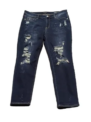 Judy Blue Distressed Boyfriend Fit Jeans Size 13/31 thumbnail 1