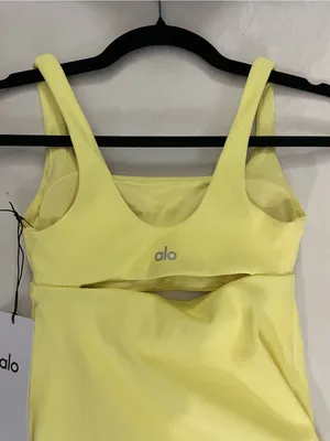Alo Yoga NWT Slice Tennis in Sunshine Yellow Shorts Underneath Size XS thumbnail 10