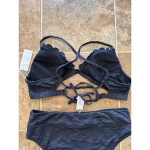 Cupshe Black Floral Jacquard Scalloped Bralette & High Waist Bikini Set Large thumbnail 7