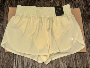 Gap Women's GapFit Runaround Athletic Shorts Size S Yellow thumbnail 1