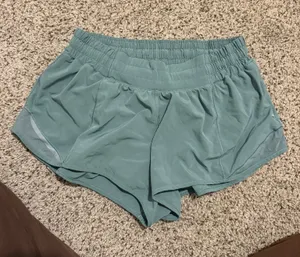 Lululemon Shorts thumbnail 1