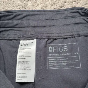 Figs Women’s Gray Zamora Joggers Scrub Pants thumbnail 4