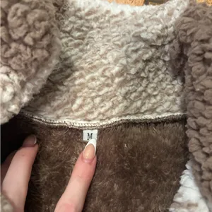 Sherpa Zip Up Jacket Brown Size M thumbnail 2