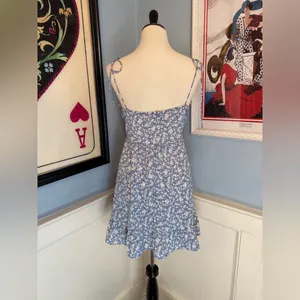 Blue and White Ditsy Floral Lightweight Mini Sundress Sz XL NWT thumbnail 3