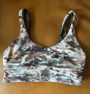 Lululemon Align Reversible Sports Bra Size 6 thumbnail 1