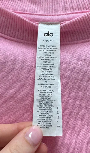 Alo Cropped Yoga Crewneck Accolade Sweet Pink thumbnail 3