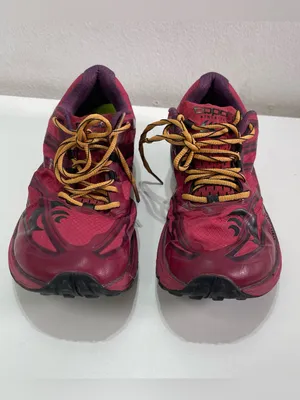 Topo Athletic MTN Racer Women's 8.5 Berry Trail Running Shoes A2 Vibram Gorpcore thumbnail 2