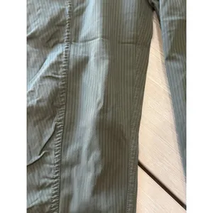 Lululemon Women’s‎ Dance Studio Joggers Size 6 Forest Green Athletic Athleisure thumbnail 6
