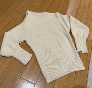 Boutique Off-The-Shoulder Sweater Knit thumbnail 4