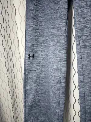 Under Armour Sweatpants Medium thumbnail 3