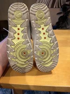 Nike Air Sneakers Women’s thumbnail 5
