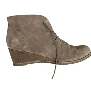 Björndal Rachel Wedge Ankle‎ Suede Boot Bootie Size 8 Tan Camel Neutral Comfort thumbnail 3