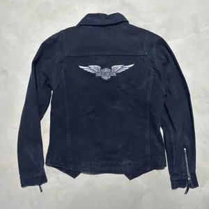 Harley Davidson Black Jean Denim Jacket Embroidered Wings Women's Size Medium thumbnail 2