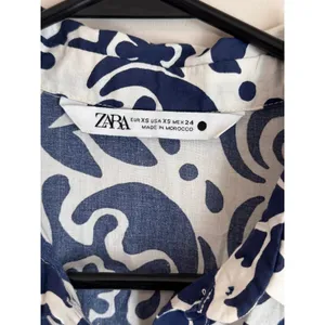 Zara Shirt Dress‎ Midi Dress Size XS White Blue Floral Cotton thumbnail 5