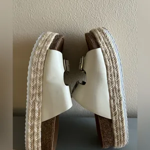 Sam Edelman White Double Buckle Leather Platform Sandals Size 7 thumbnail 3