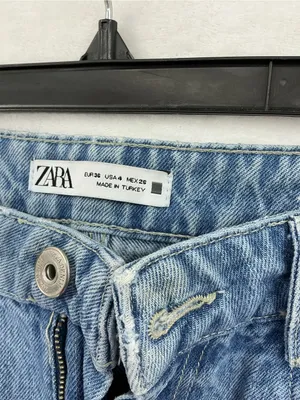 Zara High-Rise Straight Jeans - Light Blue Wash 035 thumbnail 4