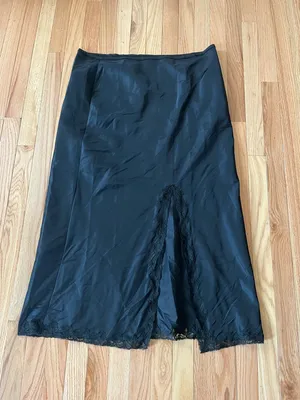 Vintage Half Slip Skirt XL Black Lace Romantic Feminine Lingerie Victorian thumbnail 1