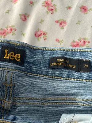 LEE Classic Blue High Rise Straight-Leg Jeans thumbnail 2