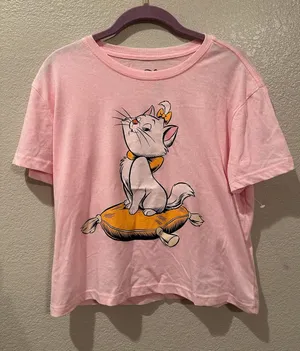 NWOT Disney Marie Cat Lady Vintage Aristocats Paris Cropped Pink Pastel Tee Sz M thumbnail 1
