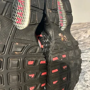 Nike Women's Black and Pink Athletic Shoes thumbnail 8