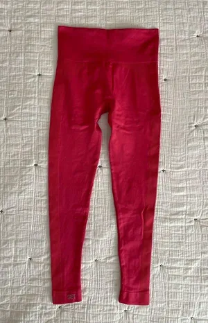 SET ACTIVE SculptFlex High Rise Compression Legging in Electric Pink Size S thumbnail 4