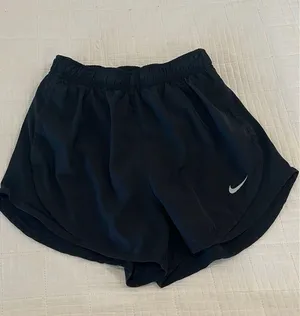 Nike shorts  thumbnail 1
