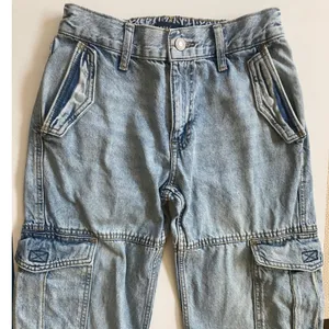 Aeropostale Womens Low Rise Cargo Jeans Light Wash Blue Straight‎ Leg Size S thumbnail 9