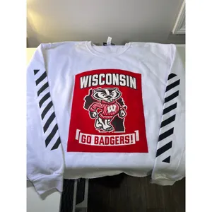 Totally Hype Wisconsin Badgers White Graphic Raw Hem Sweatshirt‎ Womens Medium thumbnail 5